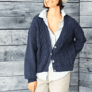 Round & V Neck Cardigans-Printed pattern in the post